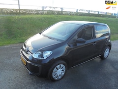 Volkswagen Up! - Up 1.0 Benzine 5 deurs airco 85.000km eerste eigenaar