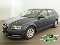 Audi A3 - 1.6 TDI 77kW Navi Clima Attraction