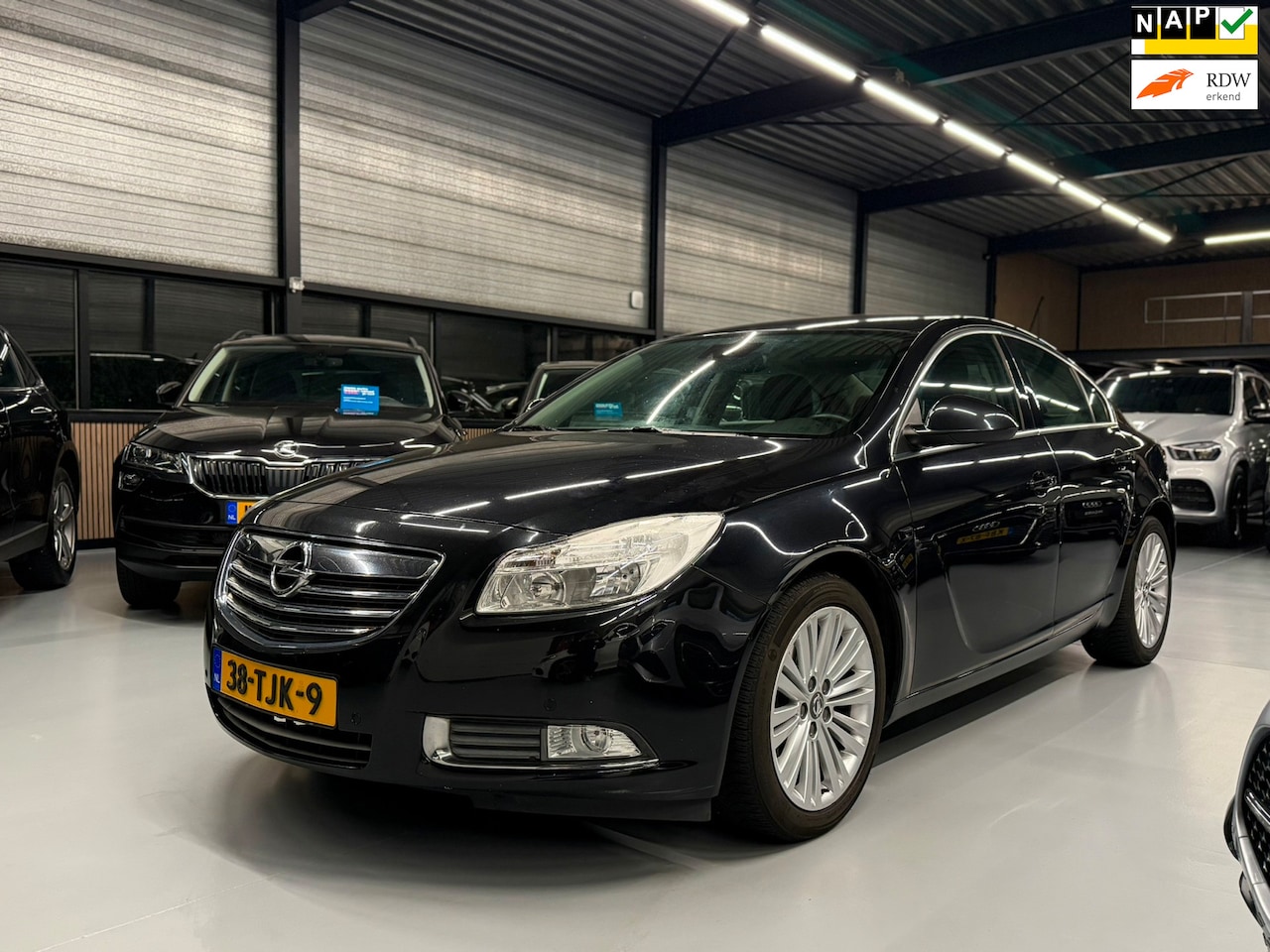 Opel Insignia - 1.4 Turbo EcoFLEX Business Edition 1.4 Turbo EcoFLEX Business Edition - AutoWereld.nl