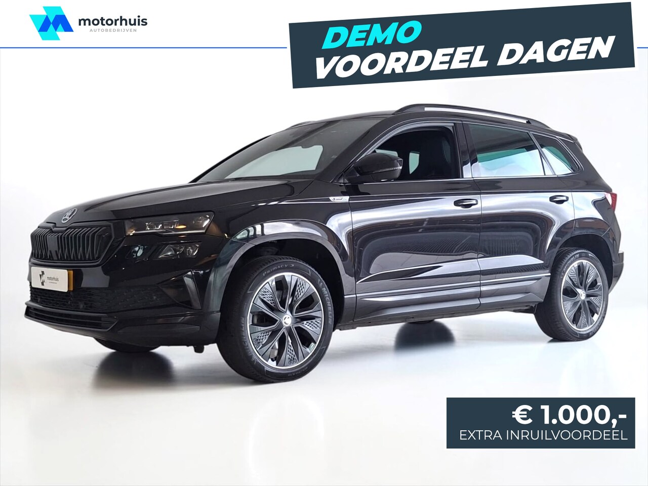 Skoda Karoq - Skoda 1.5 TSI Sportline Business 150pk Automaat NAVI CAMERA WINTERPACK TREKHAAK CARPLAY - AutoWereld.nl