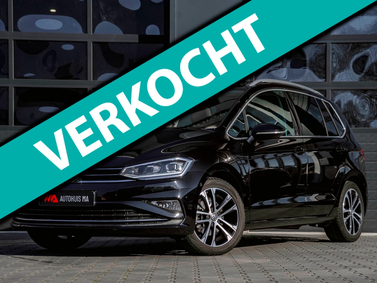 Volkswagen Golf Sportsvan - 1.5 TSI ACT Highline Edition 1jr Garantie|Pano|Cruise|Trekhaak|Stoel-en Stuurverwarming|Na - AutoWereld.nl