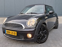 MINI 3-Deurs - 1.6 One | Airco | Onderhoudsboekjes | Nette auto | ISO fix |