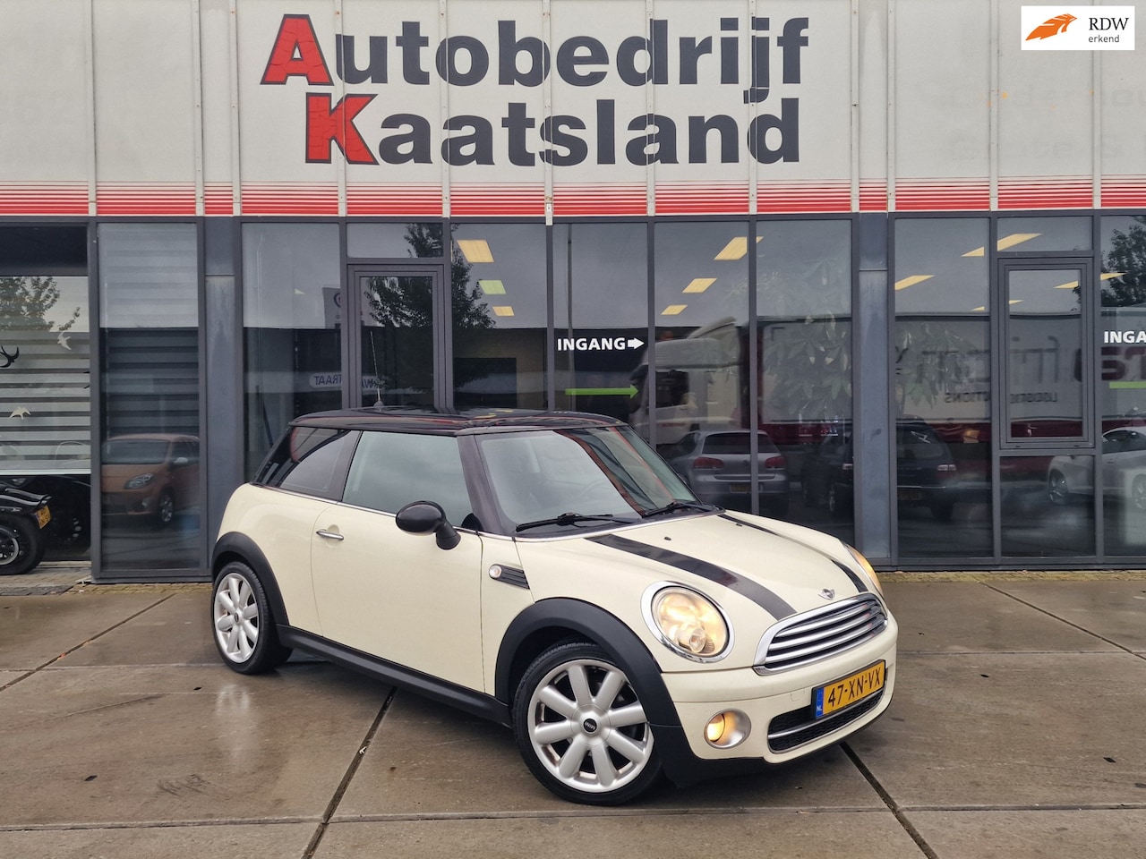 MINI 3-Deurs - 1.6 Cooper D Chili - Pano - Airco - Stoelverwarming - - AutoWereld.nl