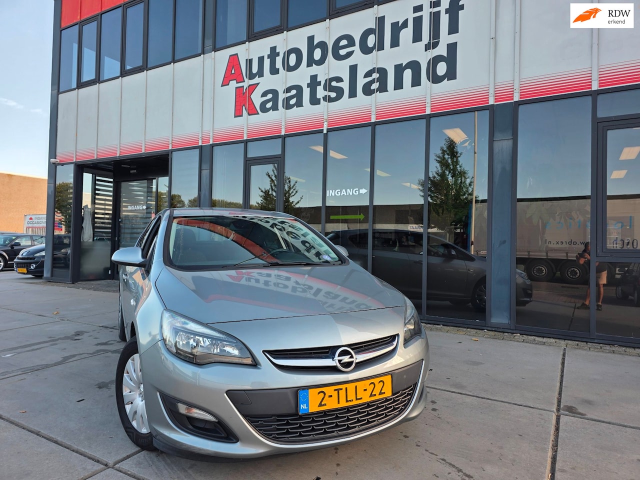 Opel Astra - 1.4 Turbo Rhythm - Trekhaak - Airco - AutoWereld.nl