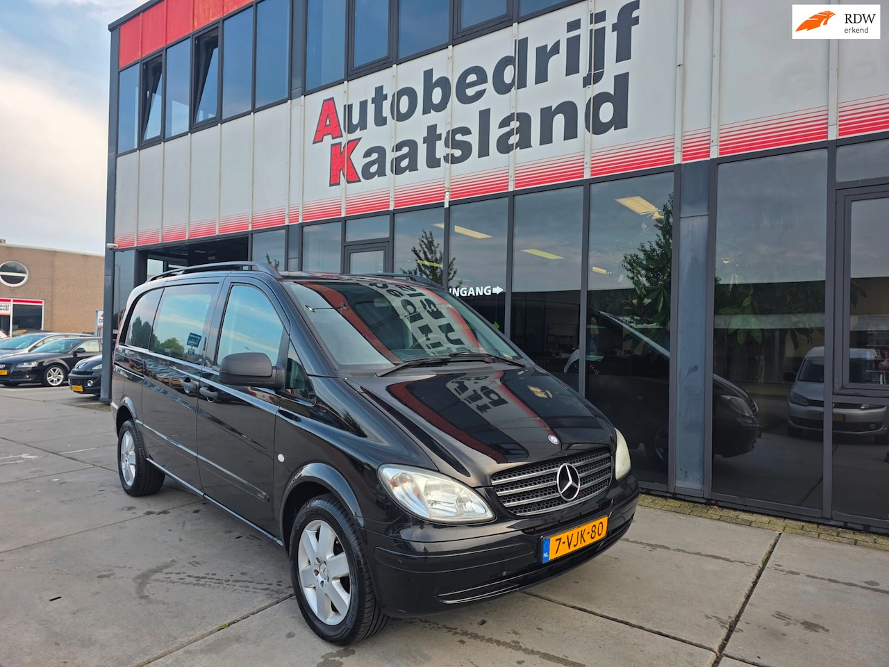 Mercedes-Benz Vito - 120 CDI 320 V6 Lang DC luxe - Automaat - Cruise - Clima - - AutoWereld.nl