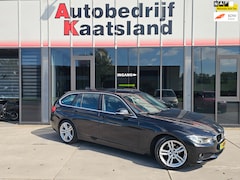 BMW 3-serie Touring - 316i Executive Upgrade - Clima - Cruise