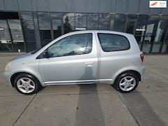 Toyota Yaris - 1.3-16V VVT-i Sol APK 30-01-2027