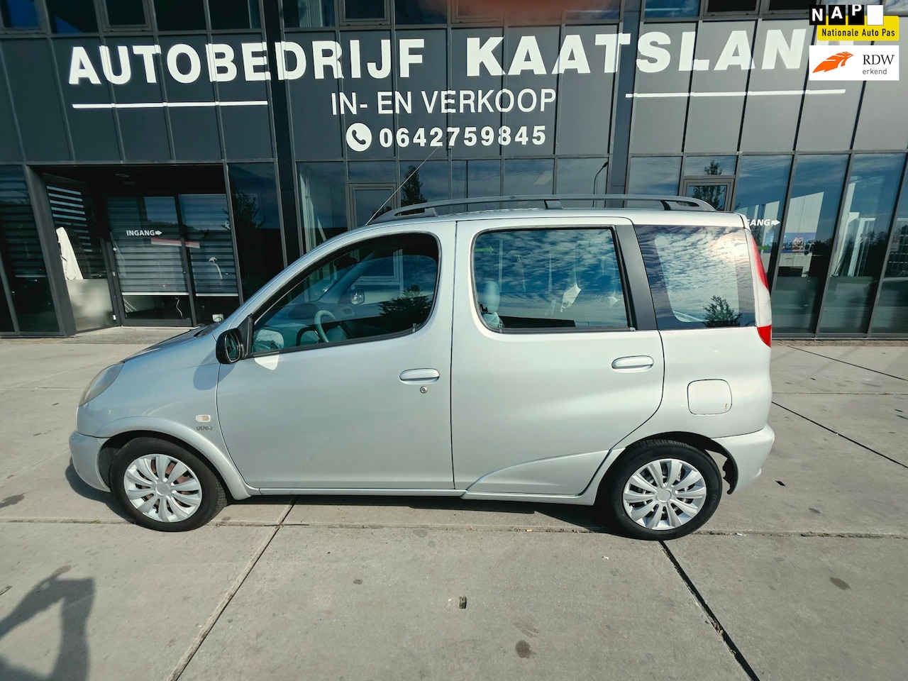 Toyota Yaris Verso - 1.3-16V VVT-i Luna - Airco - Hoogzitter - - AutoWereld.nl