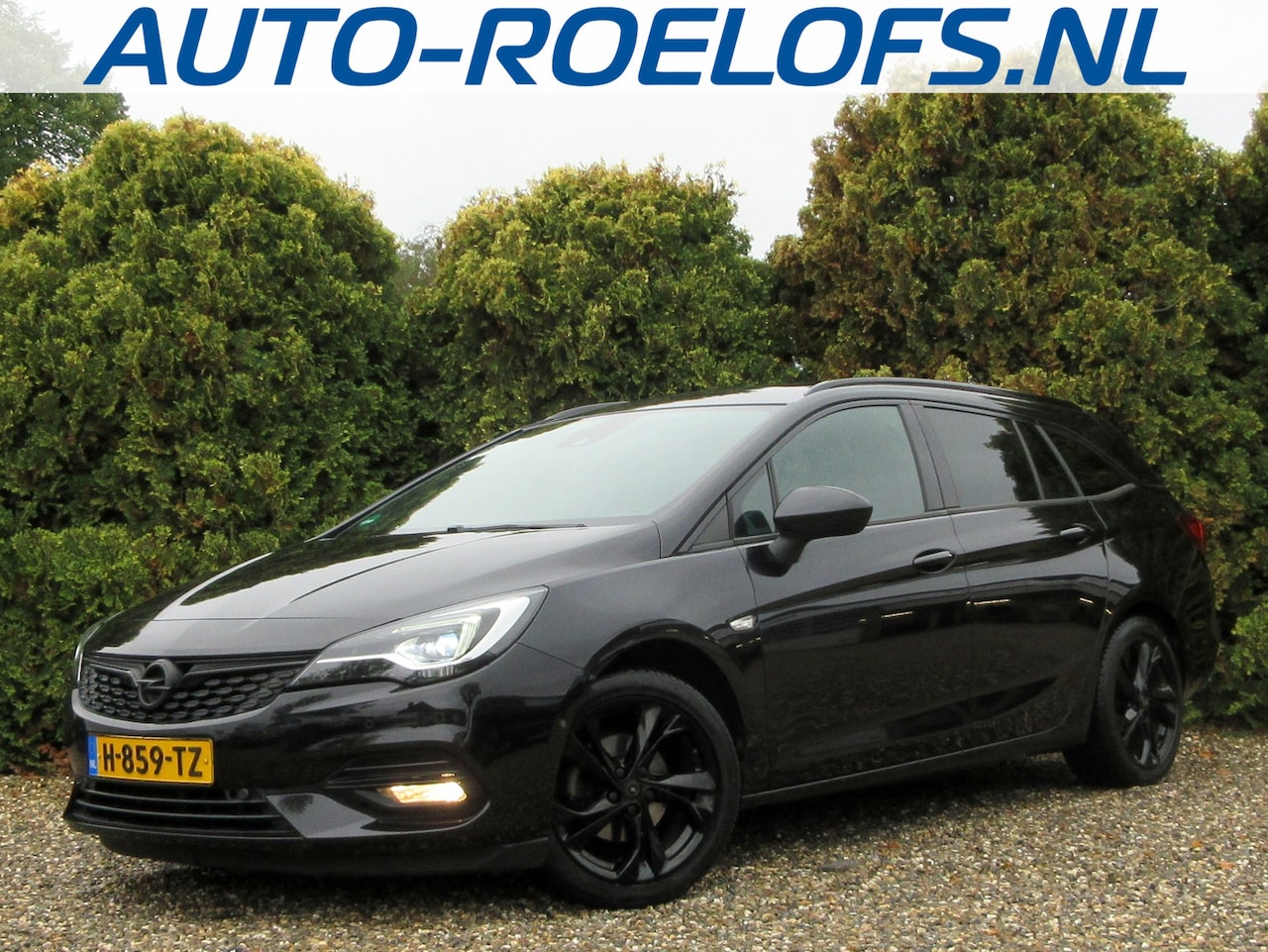 Opel Astra Sports Tourer - 1.2 Elegance * Navi * Camera * Trekhaak * - AutoWereld.nl