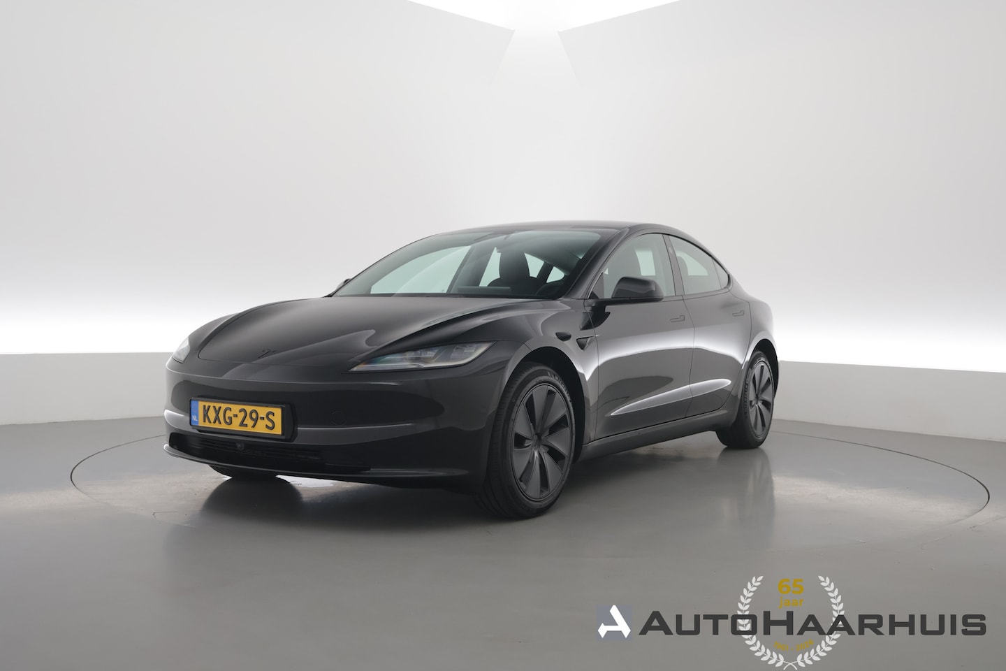 Tesla Model 3 - Premium Long Range RWD 78 kWh | Rijklaar! | Pano | Dig. Cockpit | Stoelvent. | Google. | F - AutoWereld.nl