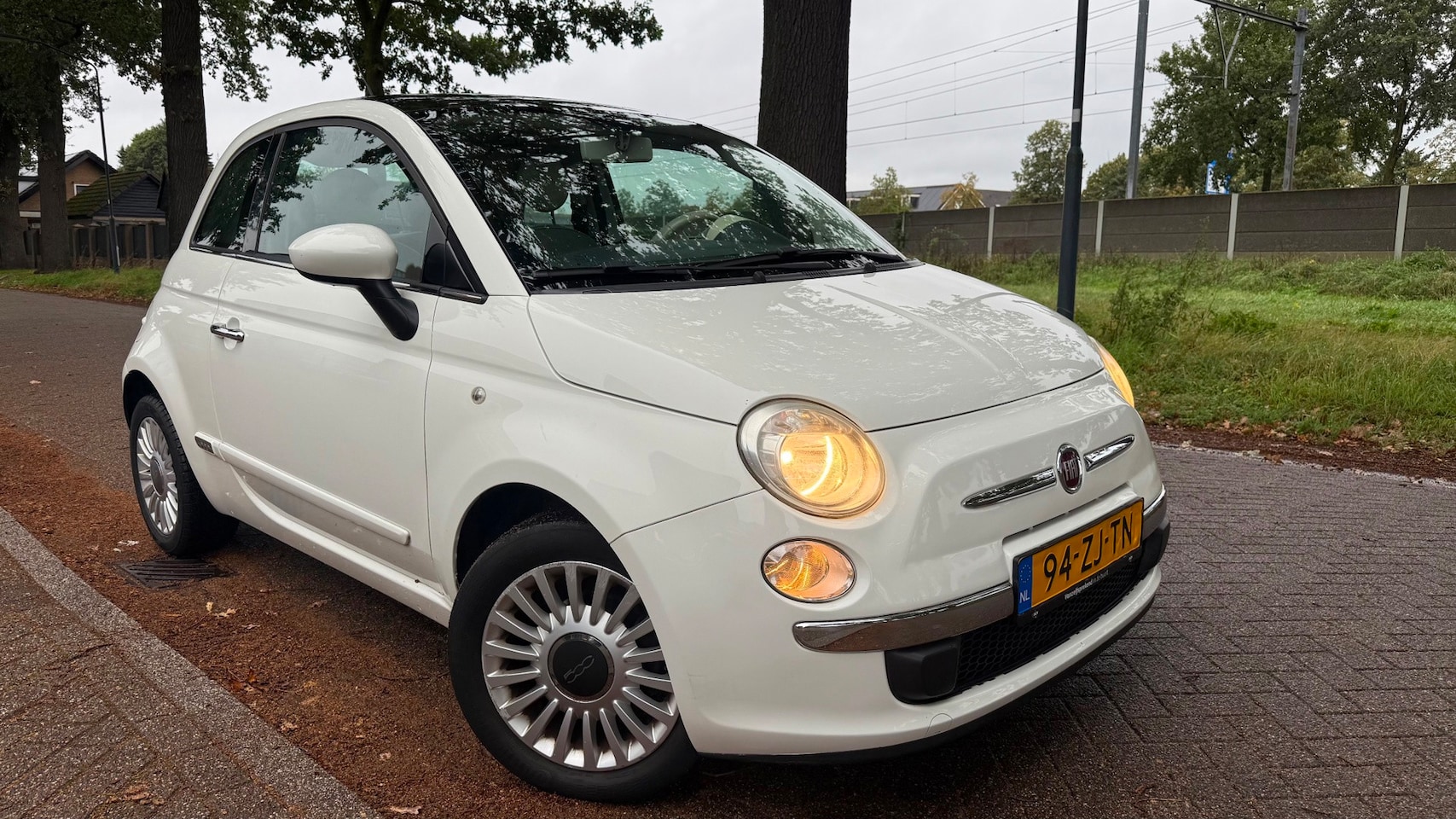 Fiat 500 - 1.2 Lounge 2008 Panoramadak - AutoWereld.nl