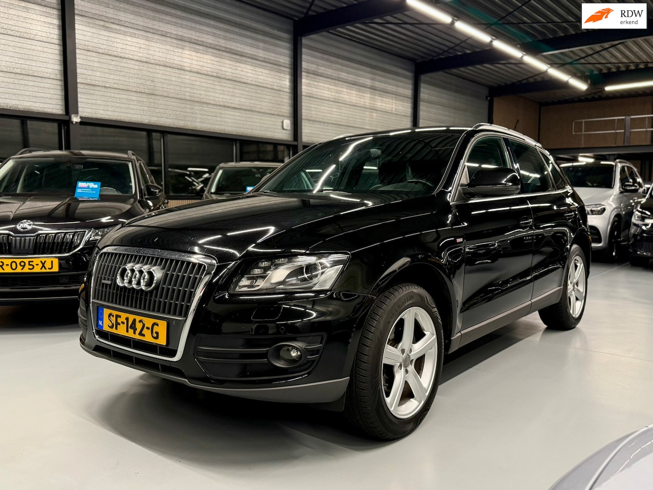 Audi Q5 - 2.0 TFSI Quattro S Line Automaat l Leder l Pano l Trekhaak - AutoWereld.nl