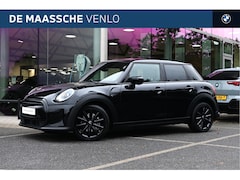 MINI Cooper - Hatchback Classic Camden Automaat / Sportstoelen / LED / Getint glas / 16" Victory Spoke b