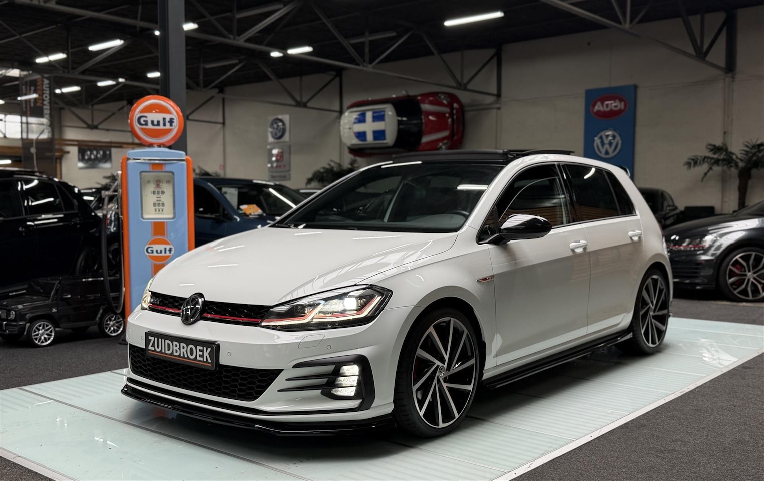 Volkswagen Golf - 2.0 GTI DSG | Pano | Maxton | Navi | Clima | 5-Drs - AutoWereld.nl