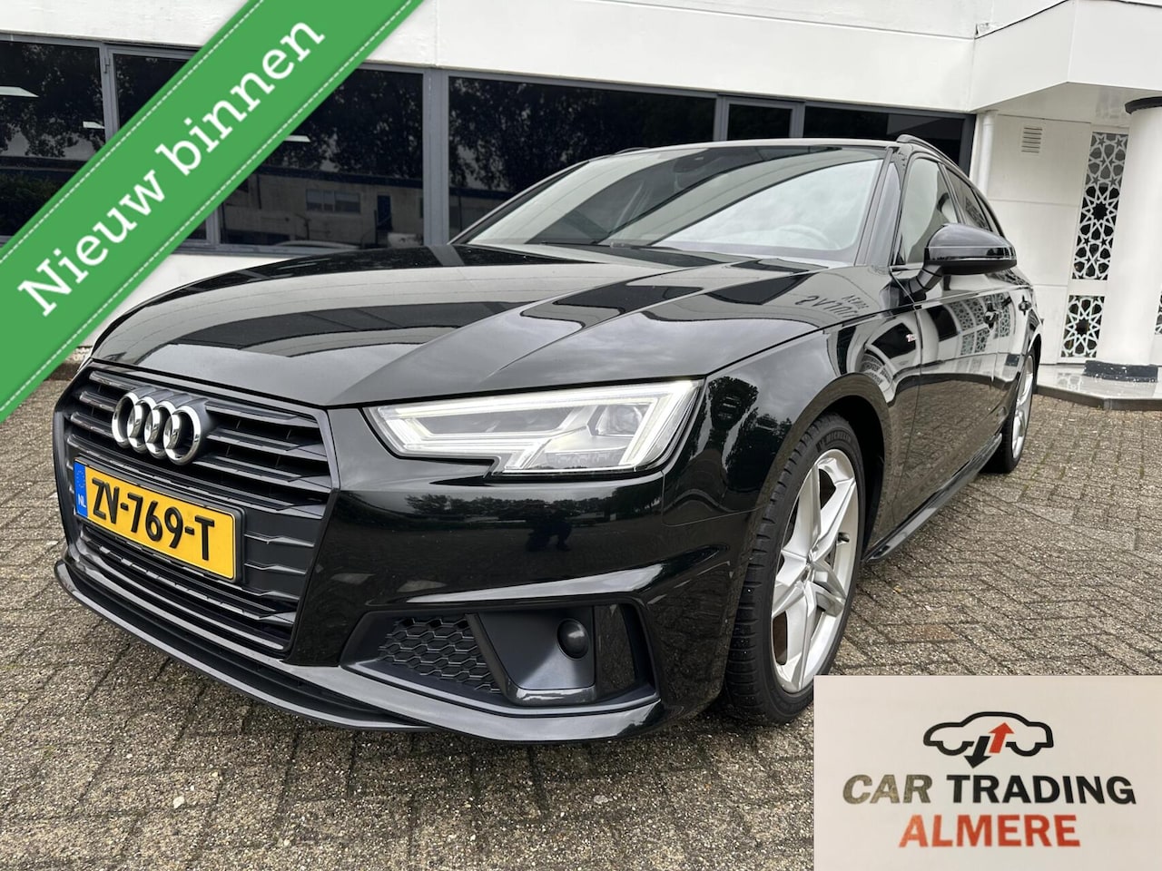 Audi A4 Avant - 35 TFSI Sport S line black edition - AutoWereld.nl