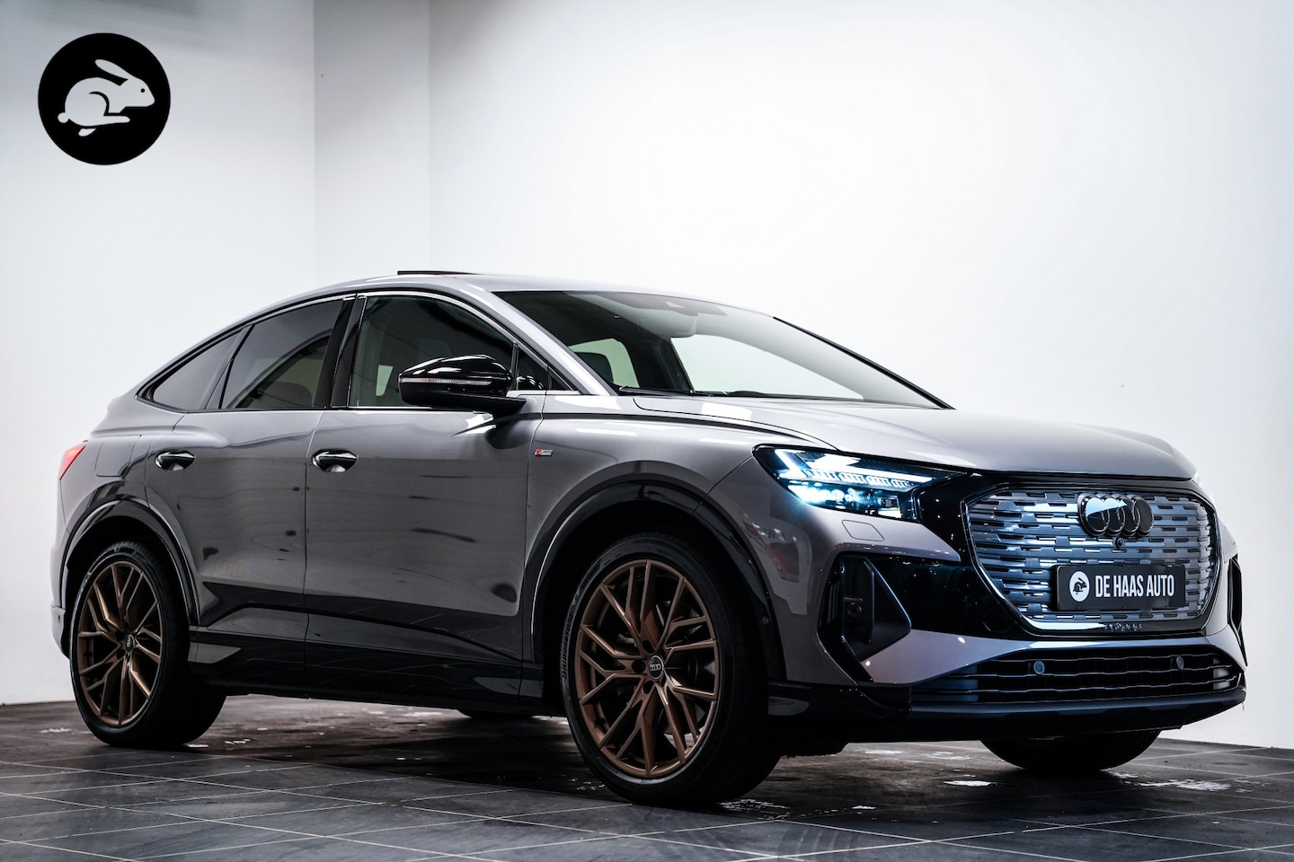 Audi Q4 Sportback e-tron - 50 quattro S-Line|Pano dak|Head up|Elektr stoel|Camera - AutoWereld.nl
