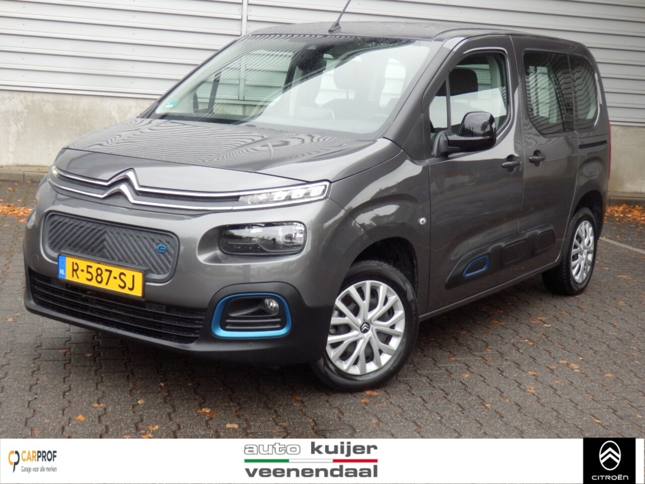Citroën Berlingo - BerlingoE E-Feel 50 kWh I Nav. I 360 camera IPark. sens. v + a I - AutoWereld.nl
