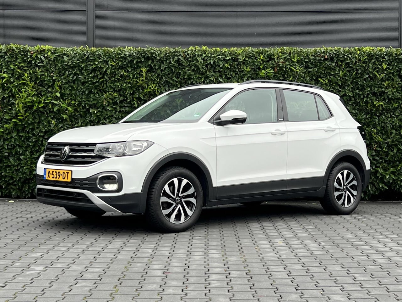 Volkswagen T-Cross - 1.0 TSI Active, VIRTUAL COCKPIT, NAVIGATIE, CRUISE CONTROL, AIRCO, KEYLESS, DODEHOEK, CAME - AutoWereld.nl