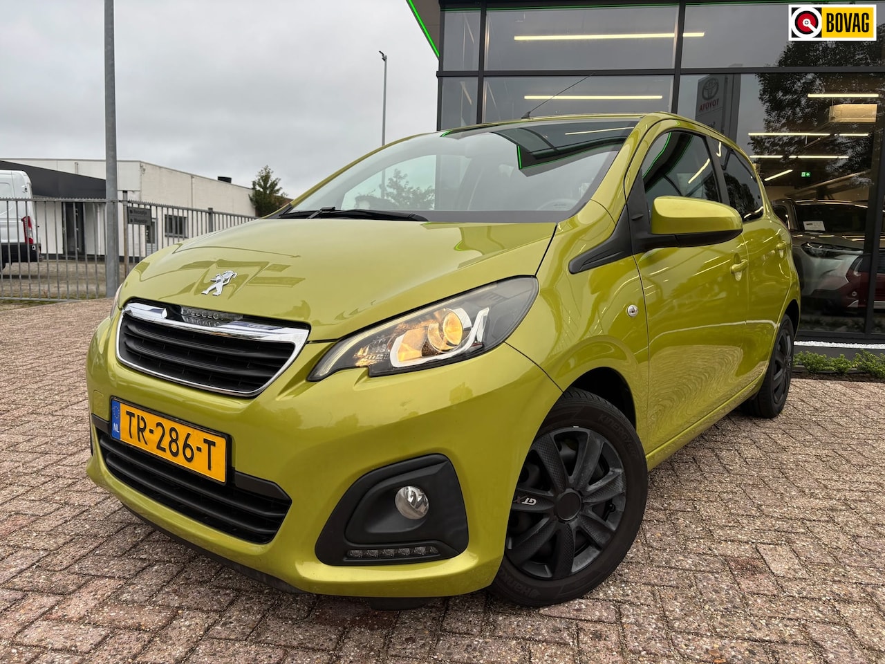 Peugeot 108 - 1.0 e-VTi Active TOP! 1.0 e-VTi Active TOP! - AutoWereld.nl