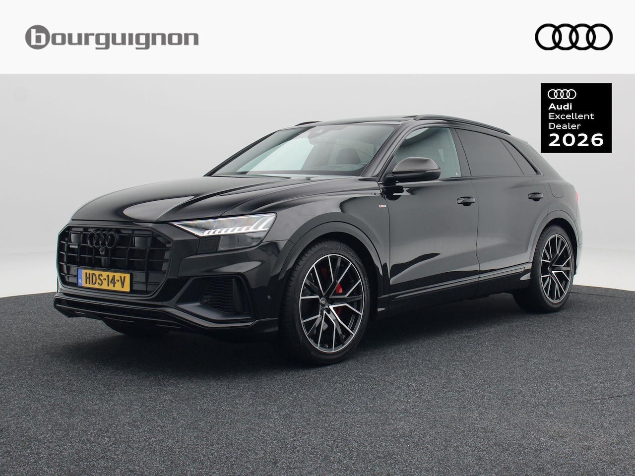 Audi Q8 - 55 TFSi e quattro 381 Pk S-Line | RS Stoelen | Head Up | Luchtvering | Panoramadak | Soft - AutoWereld.nl