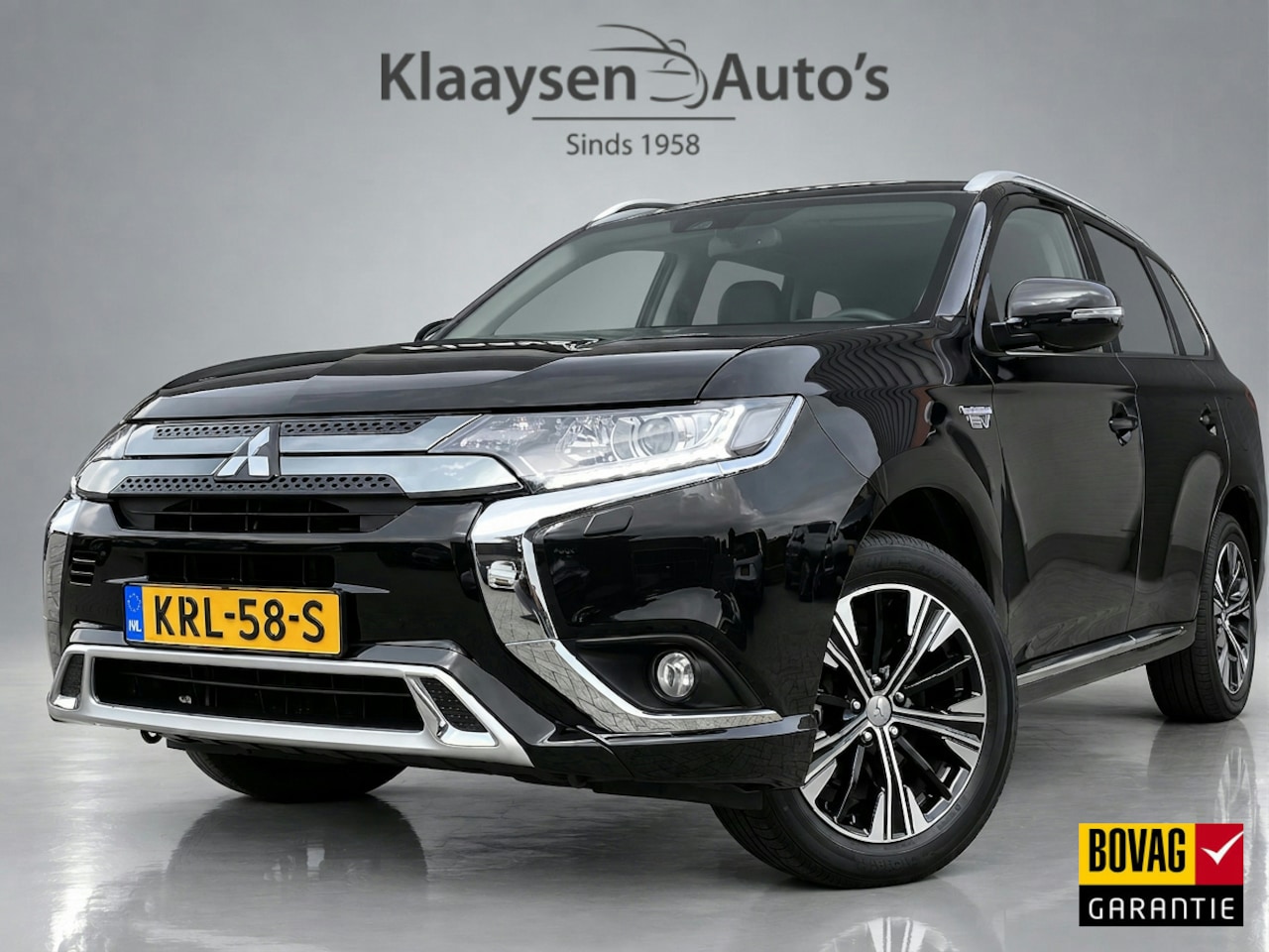 Mitsubishi Outlander - 2.4 PHEV Intense+ 4WD 225 pk AUT. | 1e eigenaar | navigatie | trekhaak | elektr. v. stoel - AutoWereld.nl