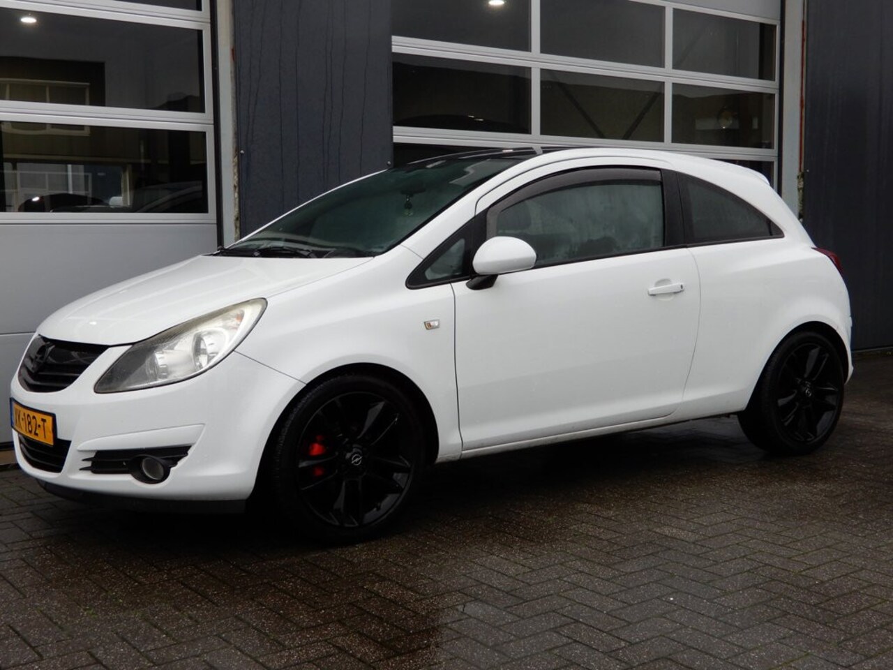 Opel Corsa - 1.2-16V Edition Airco/AppleCarplay/LMV - AutoWereld.nl