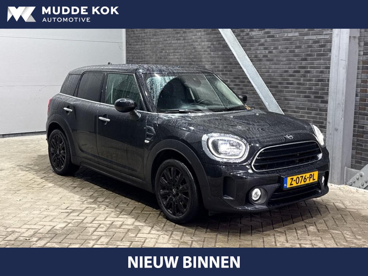 MINI Countryman - 1.5 One MINI Yours | Stoelverwarming | Keyless Entry | Carplay | LED-koplampen | Getint gl - AutoWereld.nl