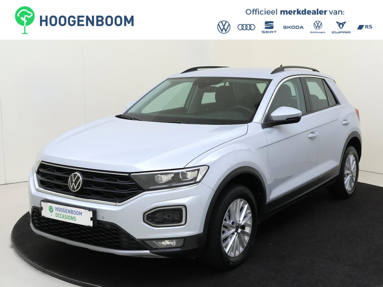 Volkswagen T-Roc - 1.5 TSI Style | Achteruitrijcamera | Adaptieve cruise control | Dodehoekdetectie | Climate - AutoWereld.nl