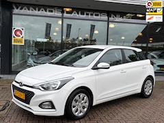 Hyundai i20 - 1.0 T-GDI Comfort App-Connect Navi Clima Cruise Camera Trekhaak NL-Auto NAP Dealeronderhou