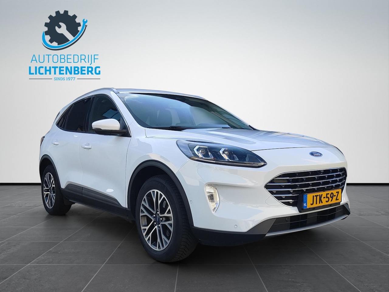 Ford Kuga - 2.5 PHEV Titanium Plug-in / ACC / Trekhaak / Head-up - AutoWereld.nl