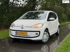 Volkswagen Up! - 1.0 high up | Airco + Stoelverwarming Nu € 2.450,