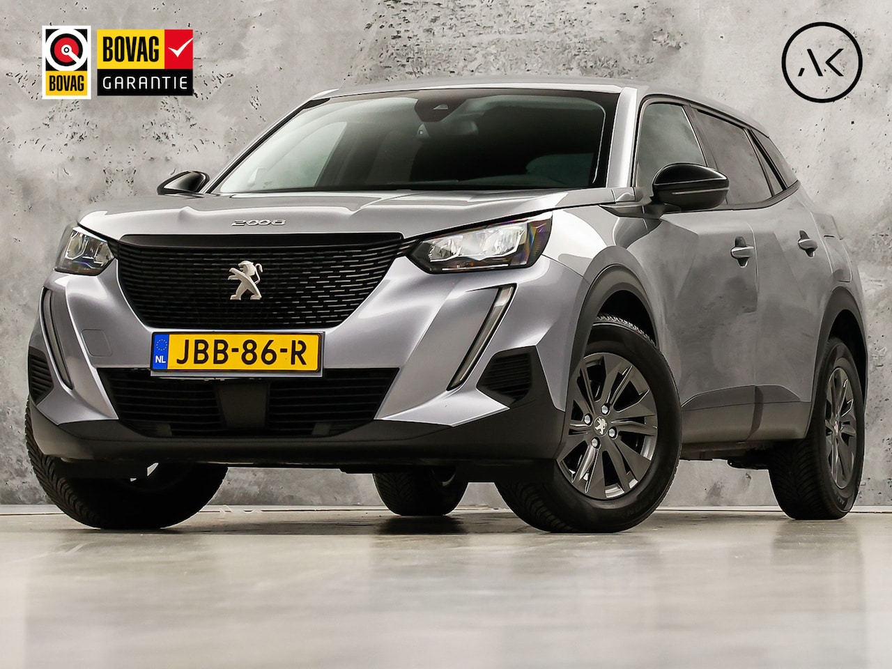 Peugeot 2008 - 1.2 PureTech Sport 131Pk Automaat (APPLE CARPLAY, GROOT NAVI, GETINT GLAS, LM VELGEN, SPOR - AutoWereld.nl