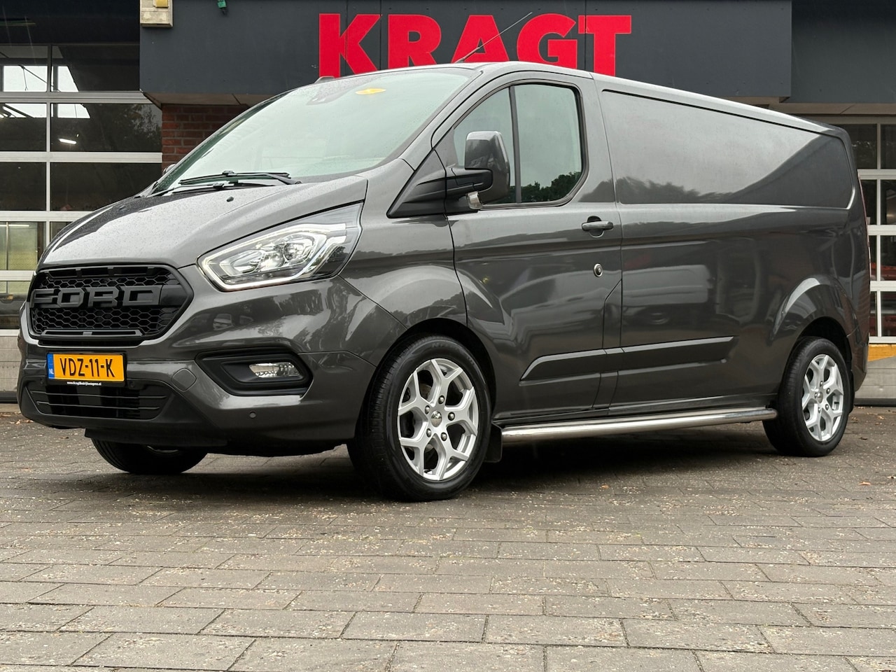 Ford Transit Custom - 300 2.0 TDCI L2H2 Limited 170PK|AUTOMAAT|airco|cruise|achteruitrijcamera|apple carplay|tre - AutoWereld.nl