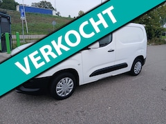 Opel Combo - 1.6D L1H1 EditionEURO 6COOL AIRCOSTART&STOP SYSTEMCRUIS CONTROLEAPK:10-09-20272SLEUTELSPAR