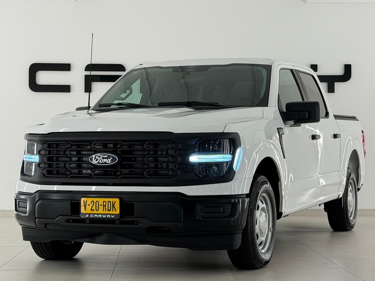 Ford F150 - F-150 XLT NWE MODEL 6 Zits LAGE BIJTELLING!! BPM VRIJ!! MY2025 - AutoWereld.nl