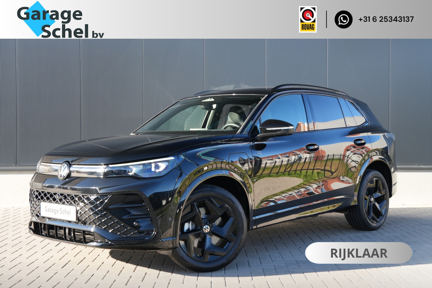 Volkswagen Tiguan - 1.5 eHybrid R-Line - ACC - Black Style - Massage - Blindspot - Matrix LED - 360 Camera - N - AutoWereld.nl