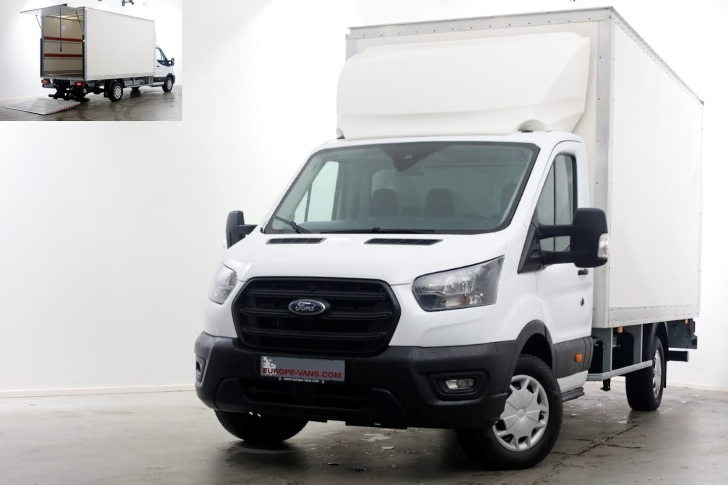 Ford Transit - 350 2.0 TDCI 130pk RWD Trend Bakwagen met laadklep 03-2024 - AutoWereld.nl