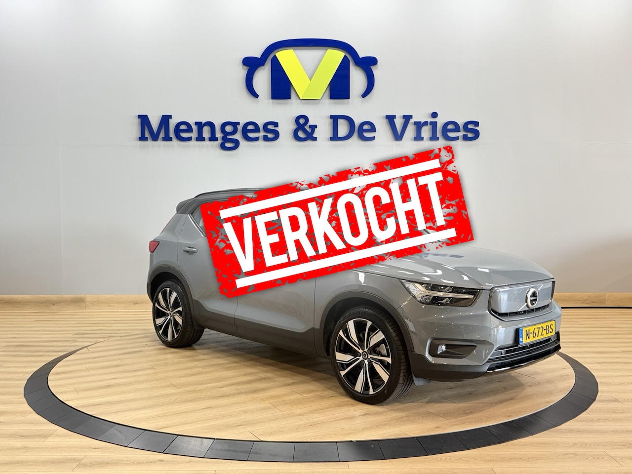 Volvo XC40 - Recharge P8 AWD R-Design 92% 360 Camera | Adaptive Cruise | Trekhaak | Panorama | H\K | Is - AutoWereld.nl