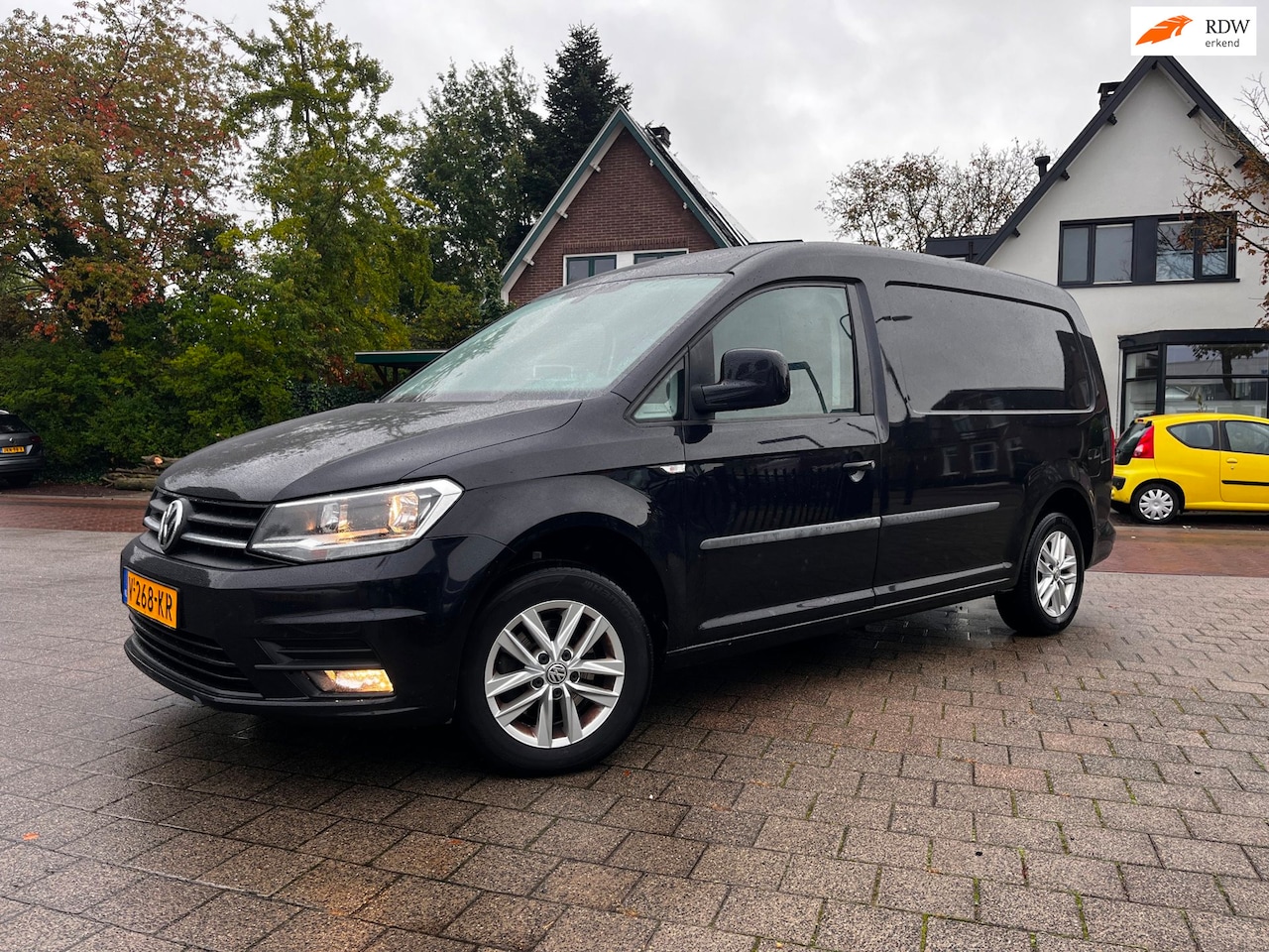 Volkswagen Caddy Maxi - 2.0 TDI L2H1 Highl Ecc Nav LM NW APK Riem verv - AutoWereld.nl