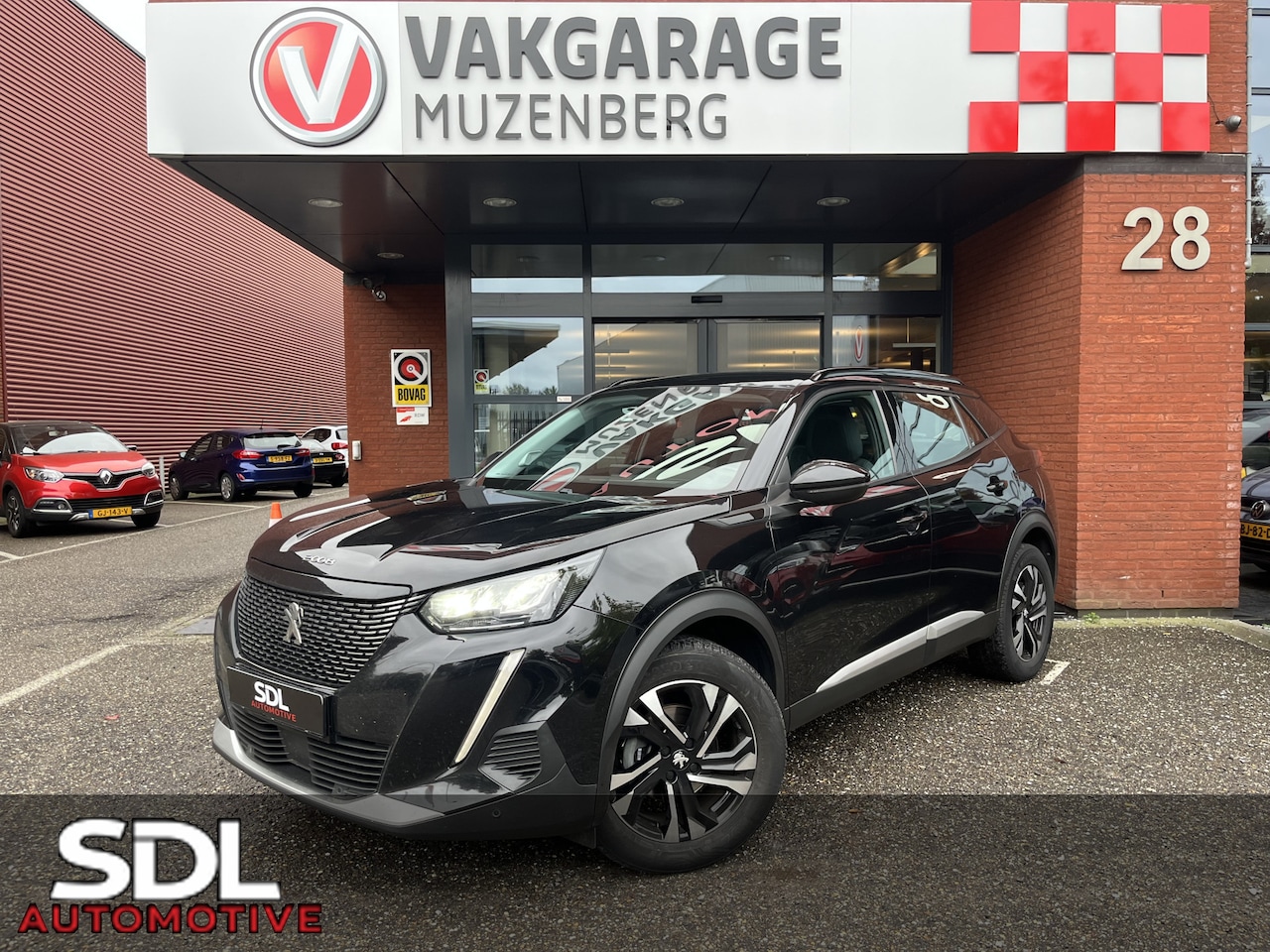 Peugeot 2008 - 1.2 PureTech Allure D.RIEM VERVANGEN!! // AFN. TREKHAAK // VIRTUAL COCKPIT // CAMERA+SENSO - AutoWereld.nl