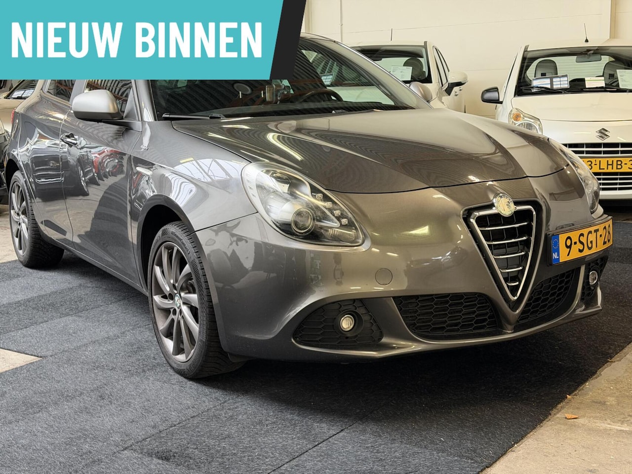 Alfa Romeo Giulietta - 1.4 T Veloce 1.4 T Veloce, Clima, lange APK !! - AutoWereld.nl