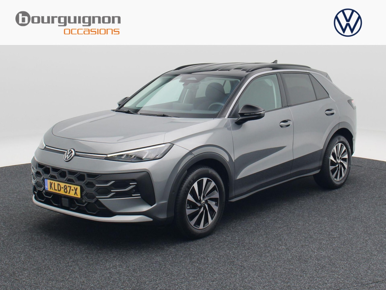 Volkswagen T-Roc - 1.5 eTsi 150 Pk Life First Edition | Stoel/Stuurverwarming | Adaptive Cruise | Camera | Tr - AutoWereld.nl