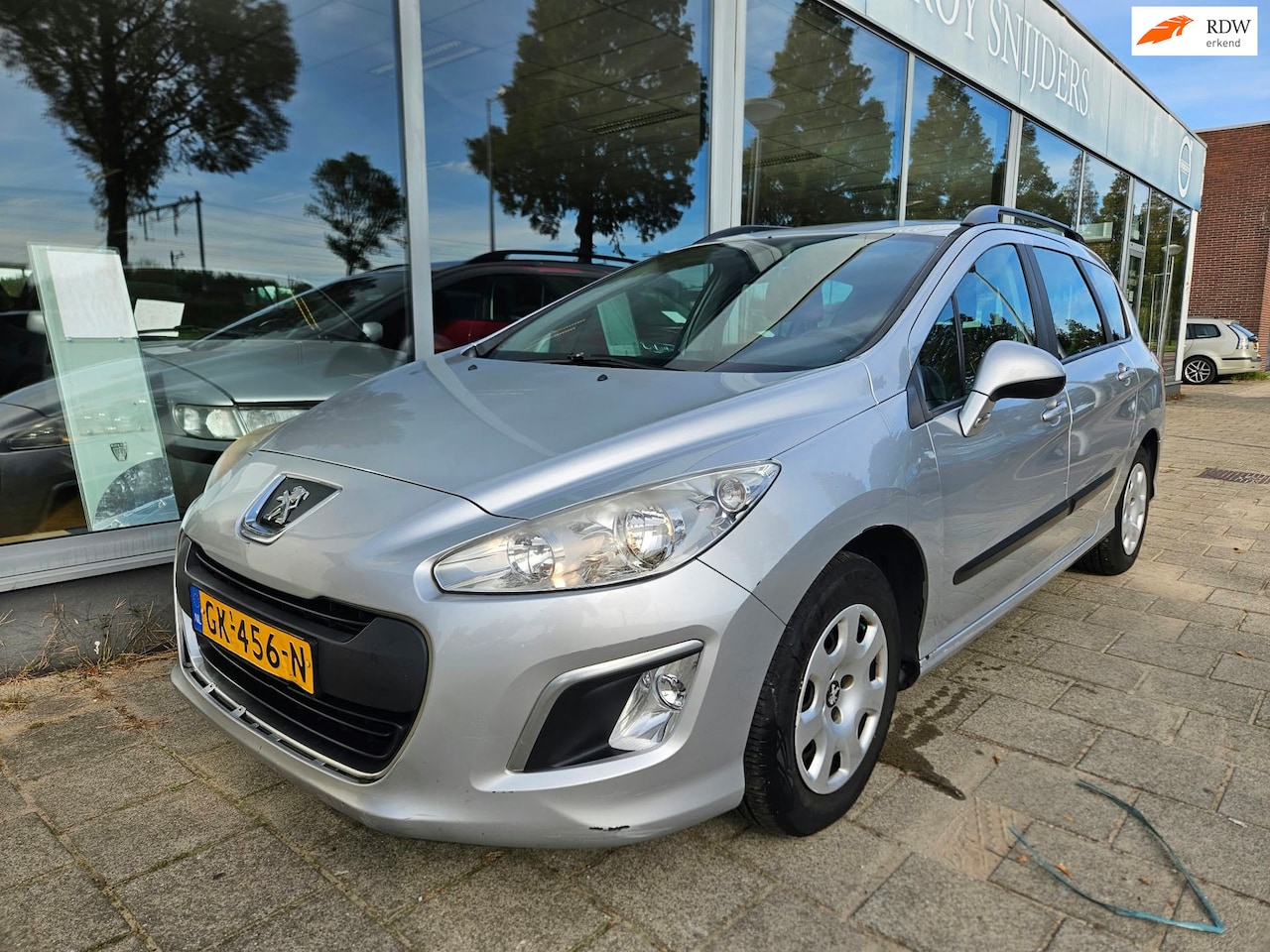 Peugeot 308 - 1.6 HDiF Blue - Dealer onderhouden - Emissieklasse 5 ! - AutoWereld.nl