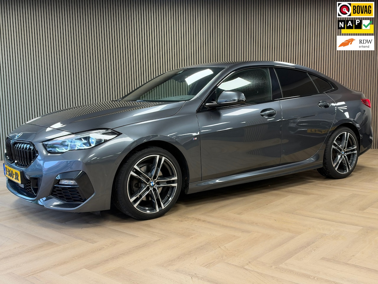 BMW 2-serie Gran Coupé - 218i AUT Executive Edition M-SPORT NAVI CAMERA PDC V+A CARPLAY - AutoWereld.nl