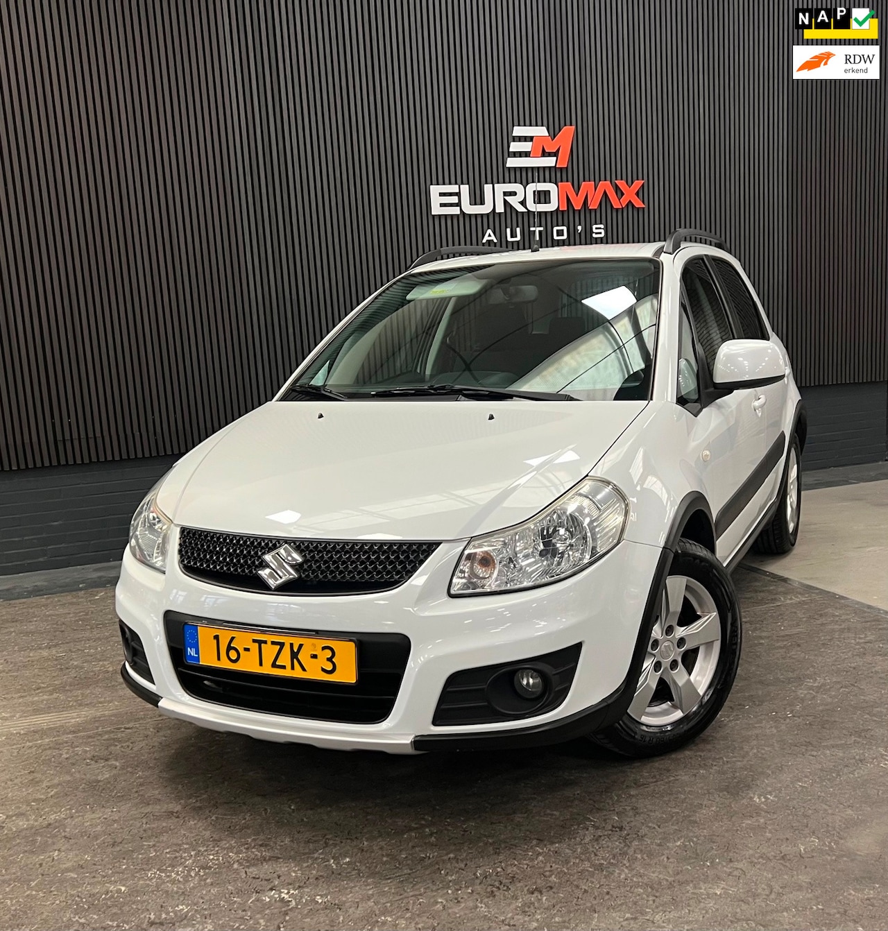 Suzuki SX4 - 1.6 Exclusive - 2e eigenaar - NAP - Airco - Keyless Entry - Trekhaak - Nette Auto. - AutoWereld.nl
