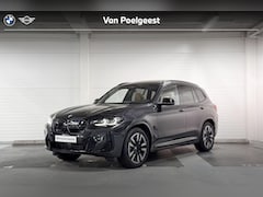 BMW iX3 - Executive | Stoelverwarming | Achteruitrijcamera | Driving Assistant Professional