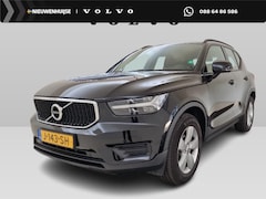 Volvo XC40 - 1.5 T2 Momentum Core | Trekhaak | Parkeersensoren V+A | Parkeercamera | Cruise Control | C