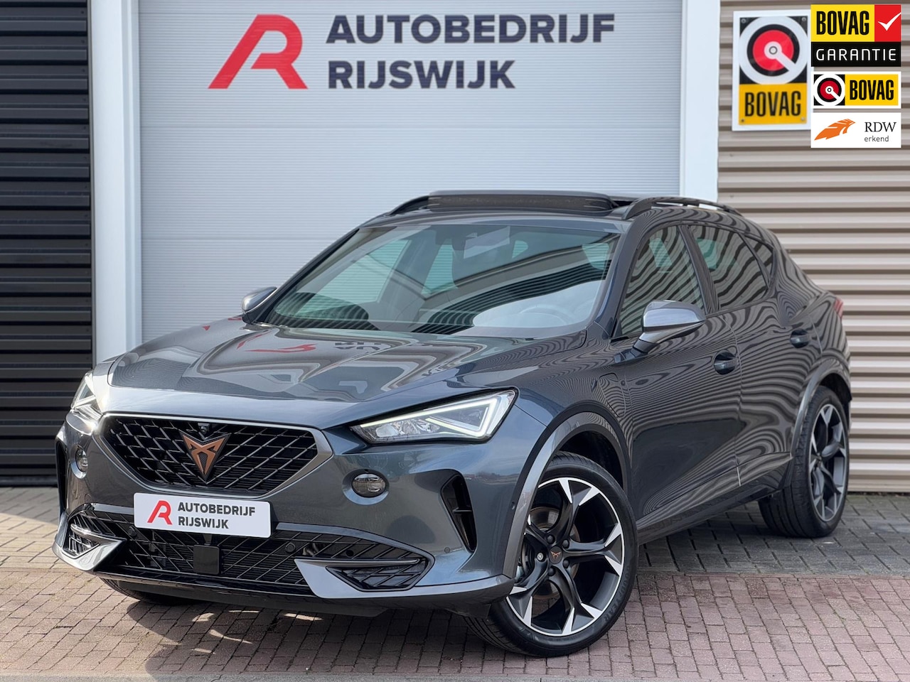 CUPRA Formentor - 1.4 e-Hybrid VZ Copper Edition Pano/Memory/360 - AutoWereld.nl