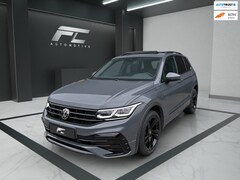Volkswagen Tiguan - 1.4 TSI eHybrid R-Line Black edition | IQ | 360 | keyless | Pano| Head up | Carplay | Half
