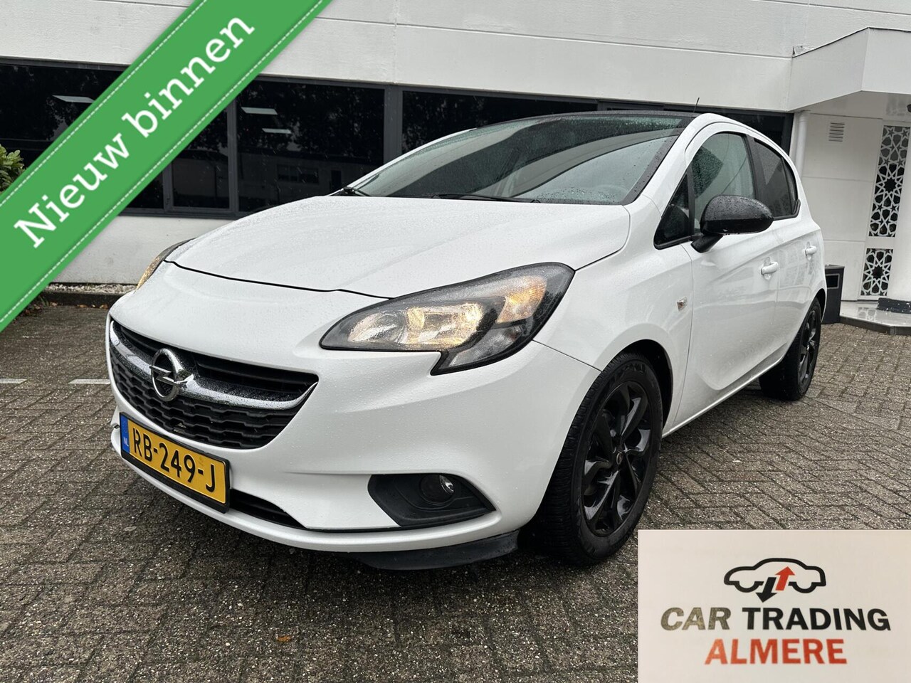 Opel Corsa - 1.2 EcoFlex Selection NWE APK 2016 110DKM €4950 - AutoWereld.nl